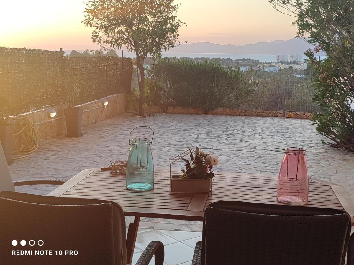 Andrew'S Sunset View Apartment Loutráki Eksteriør billede