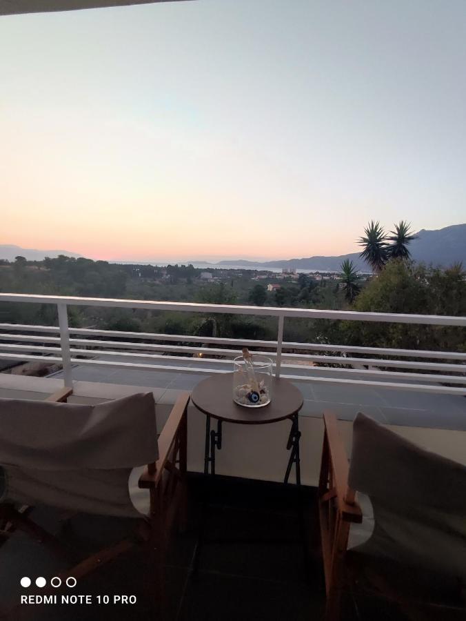 Andrew'S Sunset View Apartment Loutráki Eksteriør billede